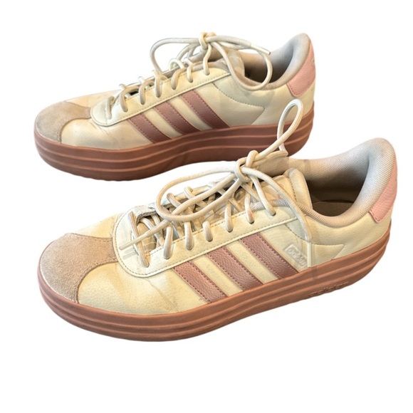 Adidas VL Court Ivory/Sandy Pink Platform  Sneakers Size 9 - Picture 1 of 15